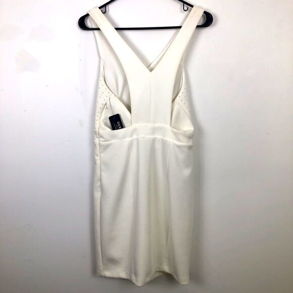 NWT GUESS Size 4 White Embellished Halter Dress! - Picture 7 of 13